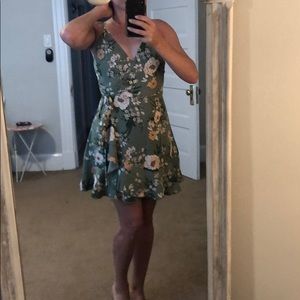 Super cute summer dress. Size small